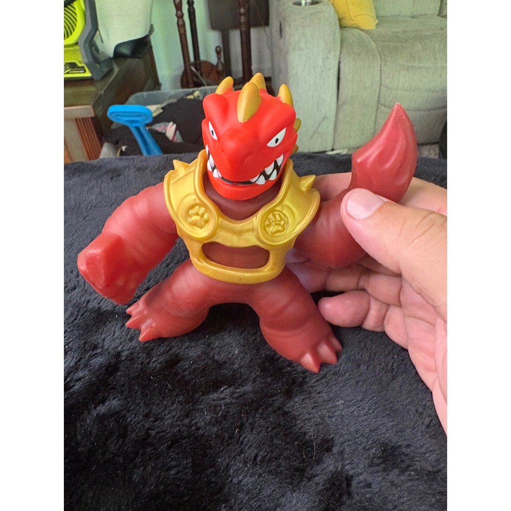 Moose Toys Heroes of Goo Jit Zu Blazagon Red Dragon‎ Action Figure Gold Armor